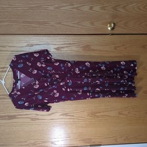 Banana Republic Dress Casual Midi faux wrap burgundy floral